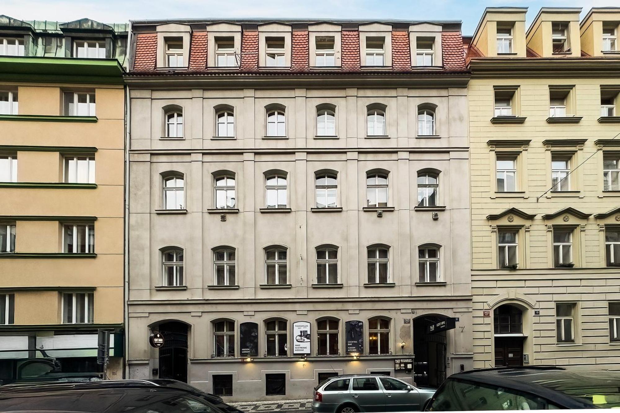 The Wenceslas Loft Praha Bagian luar foto